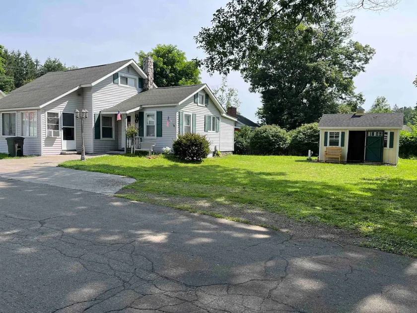 Rustic private home in a quiet town of Chemung NY - Image 1