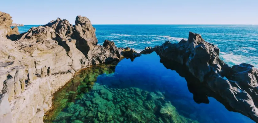 Penthouse over the sea - Image 1
