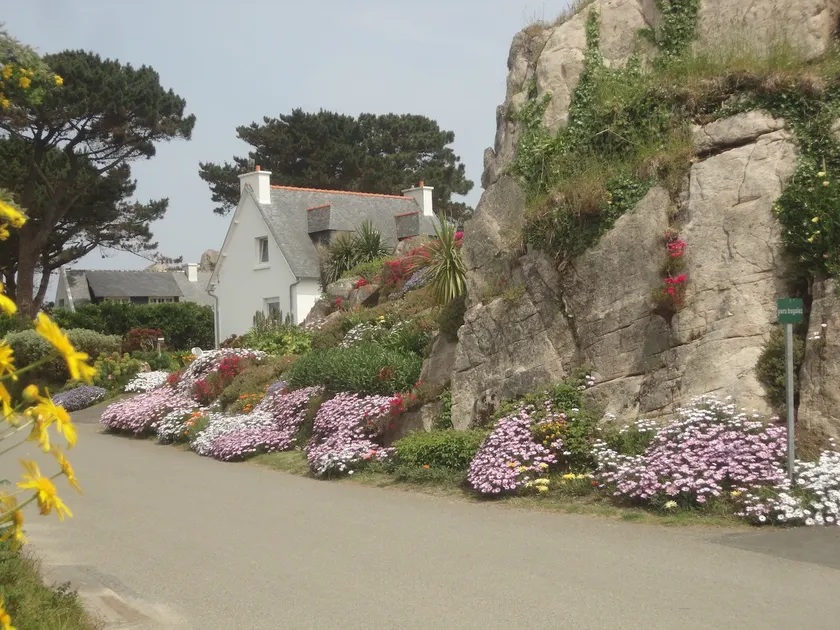 Pors-bugalez GITE - rated 3 *** - Image 1