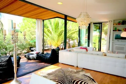 VILLA LARES på 150 meter från stranden i Cala Mendia - Image 1