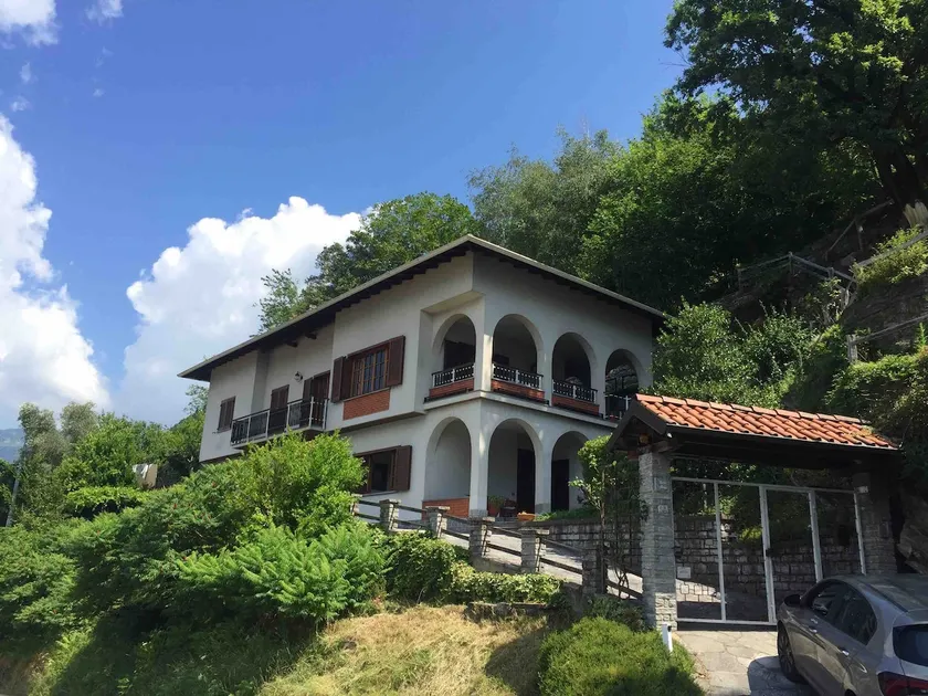 CasaDino | Villa with view - Image 1