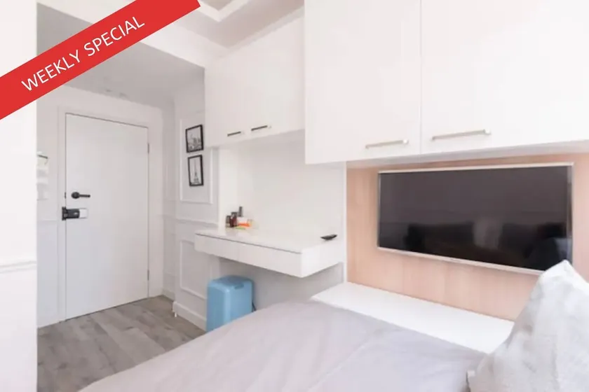 Cozy Studio 24% off Near Subway with Wifi LT4 - Image 1