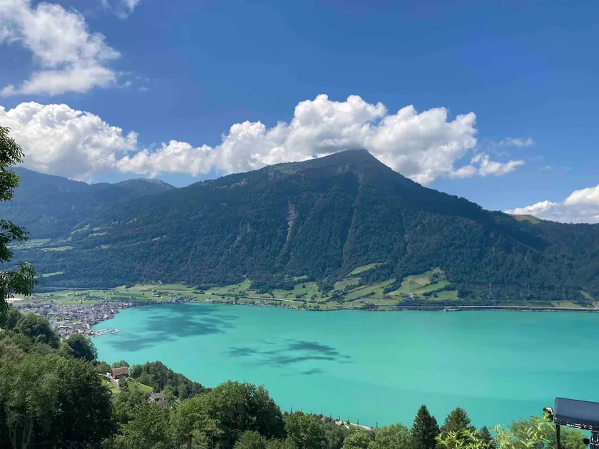 Panoramic hideaway on Lake Zug with optional spa - Image 1