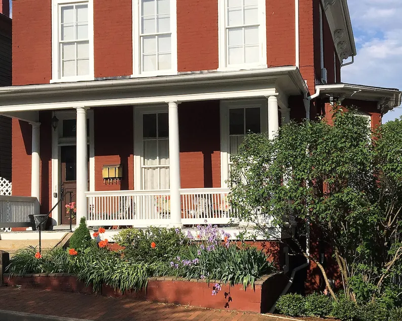Georgetown on Church - Image 1