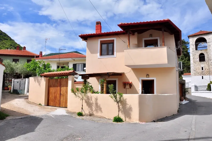 VILLA KOLTSIOY - Image 1
