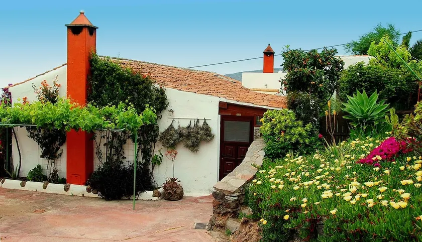 El Drago Rural House - Image 1