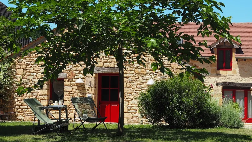 Exceptional location between Lascaux and Sarlat. - Image 1