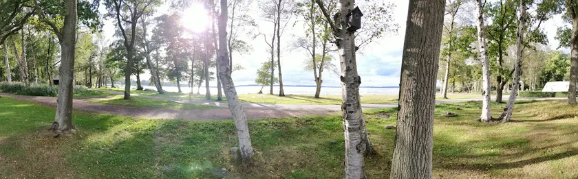 Cottage with a wonderful lakeview - Image 1