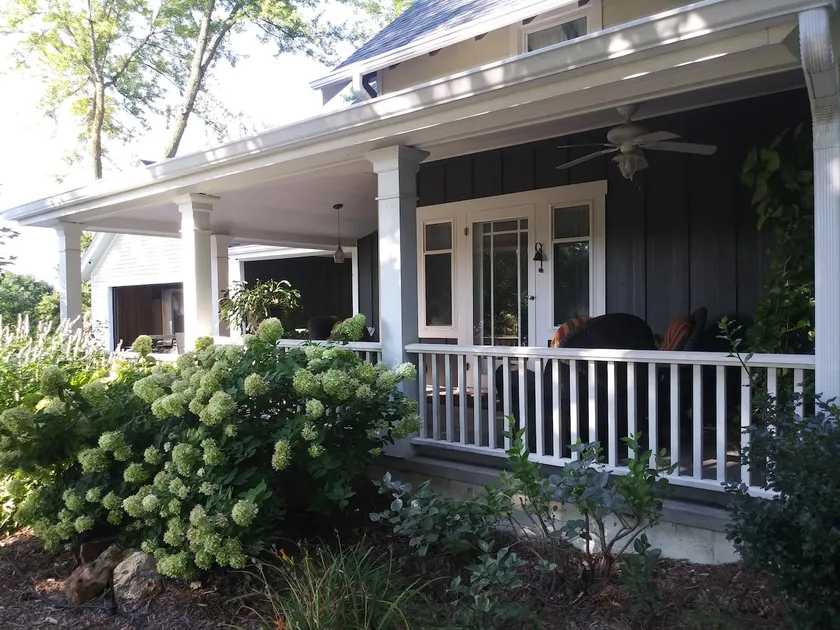 The City Farmhouse - Image 1