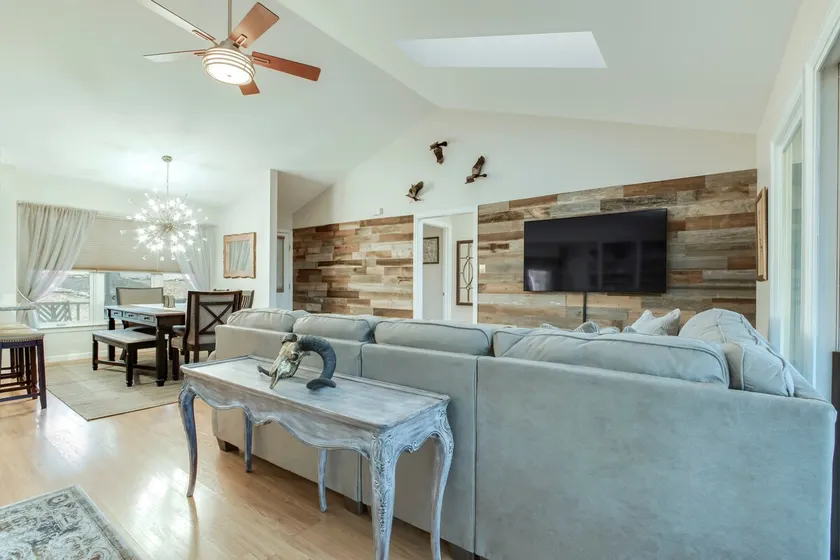 Knoxville| Hidden Gem| Amenities Galore - Image 1