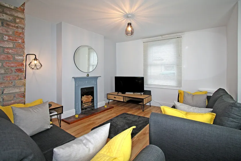 Beautiful cozy cottage - Bwthyn Cloch Glas - Image 1