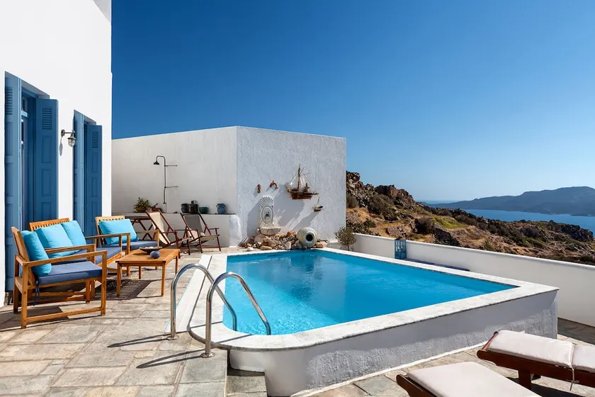 Villa Efrosini Milos - Image 1