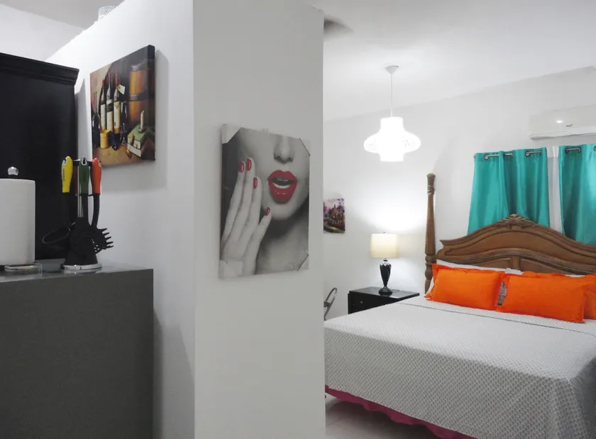 CHEAP 'N' NICE Ocho Rios Studio with A/C - Image 1