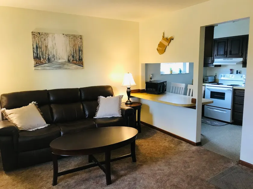 Angela's Coal River Place (2412) - Image 1