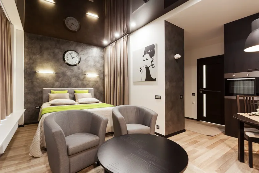 Stylish serviced apartment - Image 1