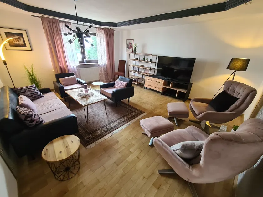 Charming living with feel-good factor - Image 1