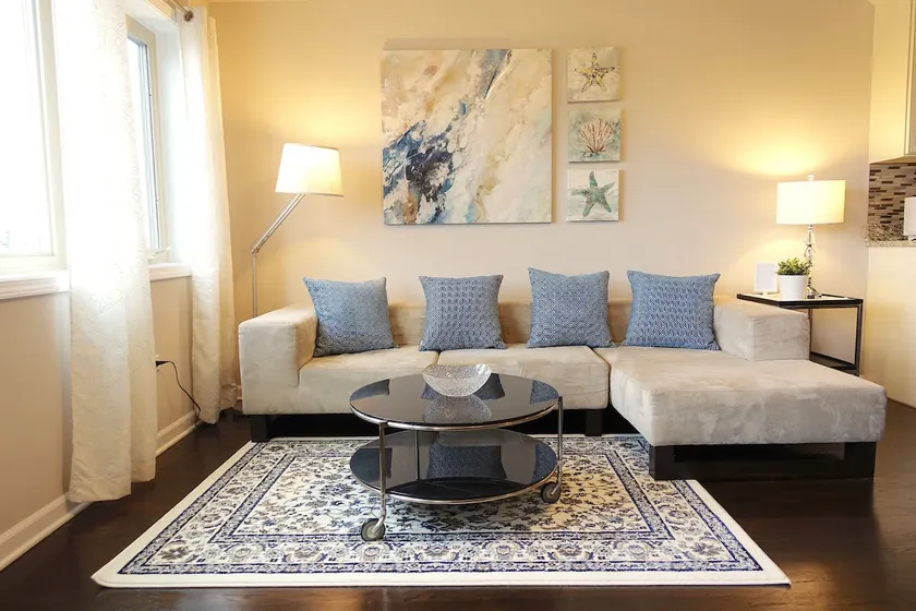 Convenient & Spacious 3BR Condo w/Free Parking - Image 1