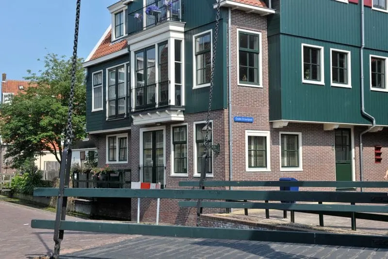Luksus lejlighed i hjertet af centrum af Volendam 30 meter fra havnen. - Image 1