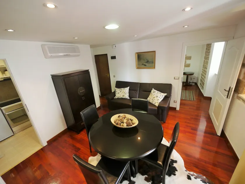 4 étoiles (****) Appartement de luxe dans la vieille ville de Split!Quelques pas vers le palais de Dioclétien! - Image 1