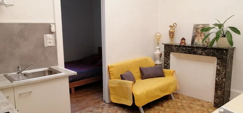 Appartement moderne entièrement rénové - Image 1
