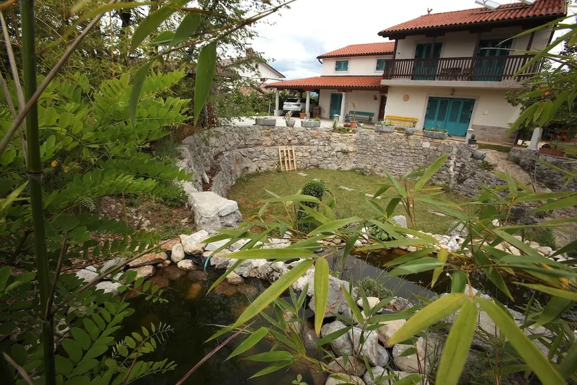 Villaggio in the middle of the Carst. - Image 1