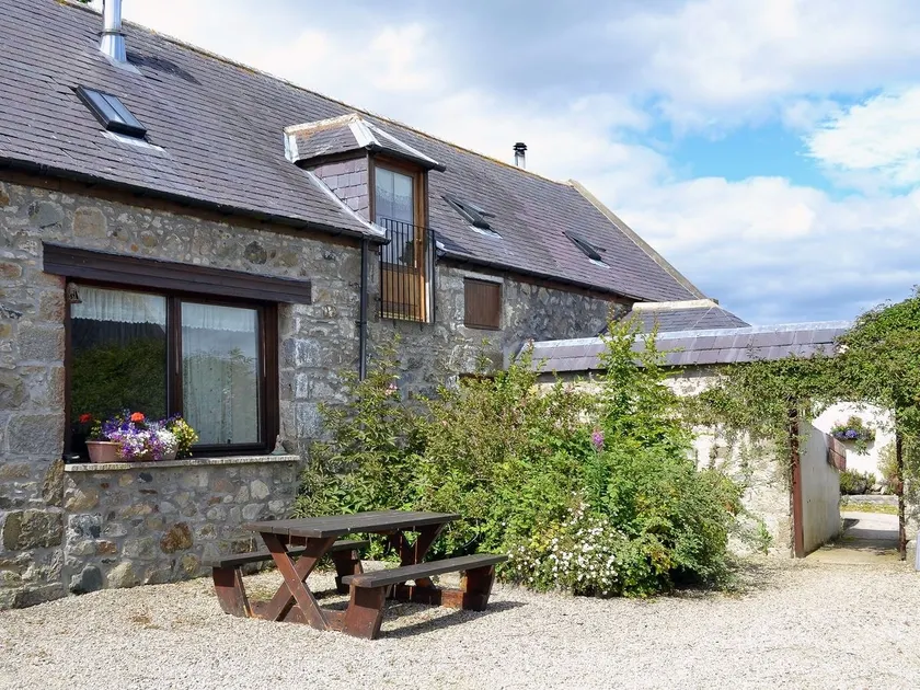 Swallow Cottage by Interhome - Image 1