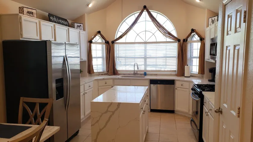 Lovely Flower Mound Home Mins to DFW Airport - Image 1