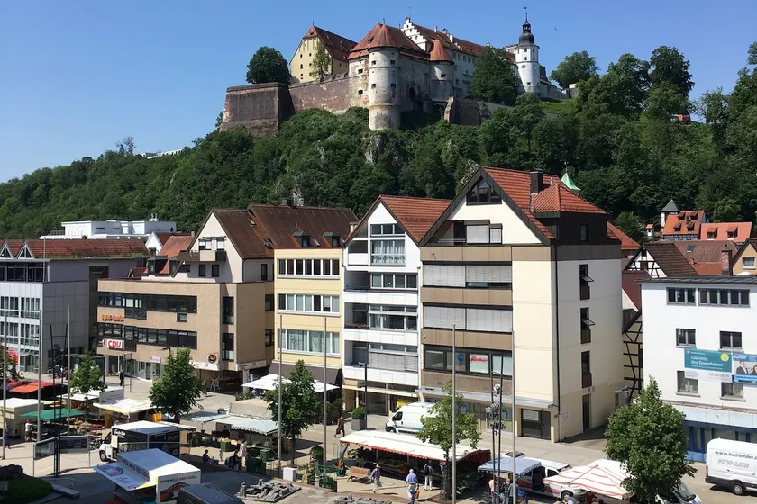 Large penthouse apartment with a castle view, central HDH - Image 1