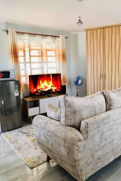 Cosy Studio Penthouse - Image 1