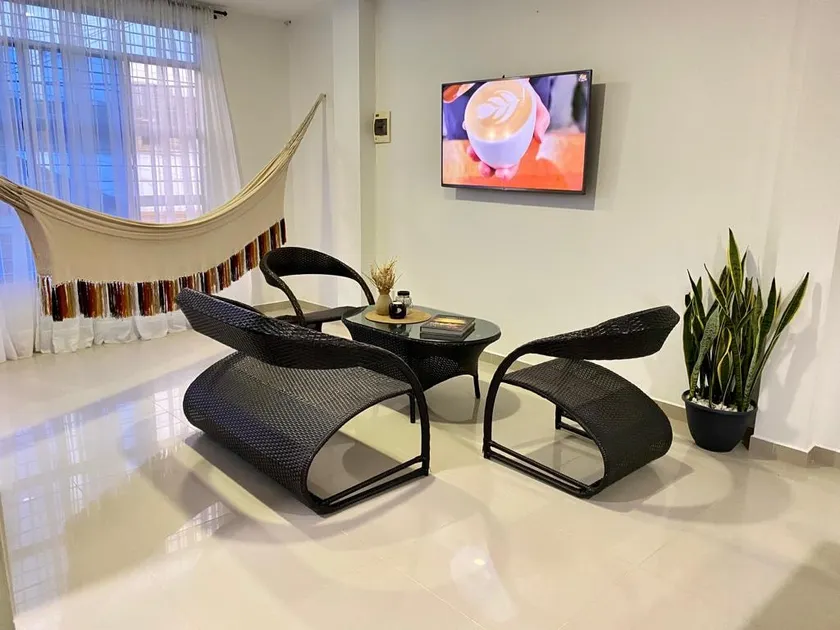 Americas Apartment - Image 1