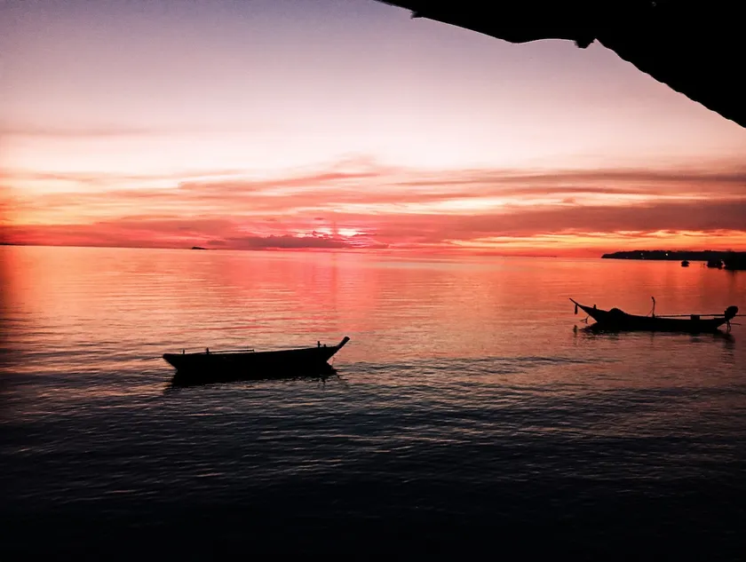 Beautiful Sunset Location• Facing The Ocean. - Image 1