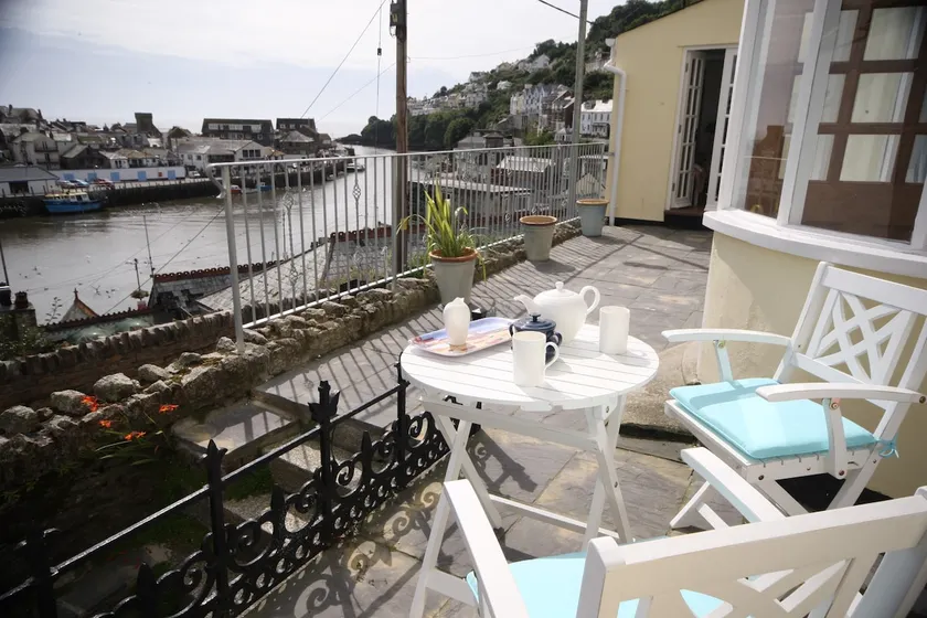 Polmear Harbour View With Terrace - Image 1