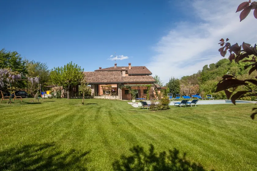 Holiday country house - Image 1