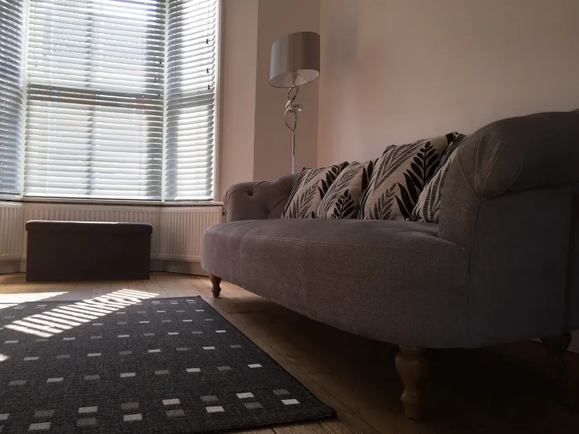 Bay Cottage in Whitstable's Conservation Area -  5 mins walk from shops & beach - Image 1