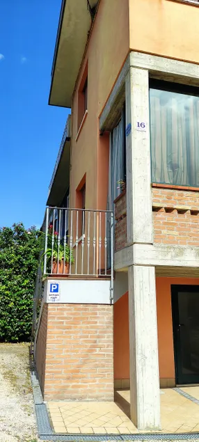 Elegant, modern accommodation with attention to detail. - Image 1