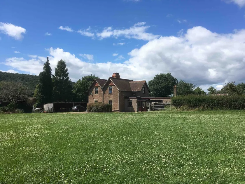 Forest of Dean Country Cottage - Image 1