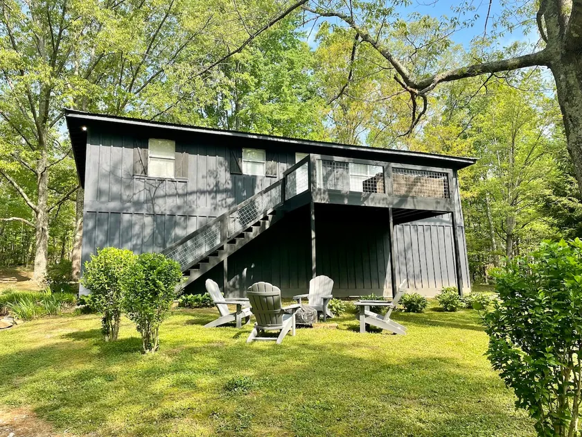 Peaceful 3 Bed/2 Ba on Lookout Mountain. Sleeps 10 - Image 1