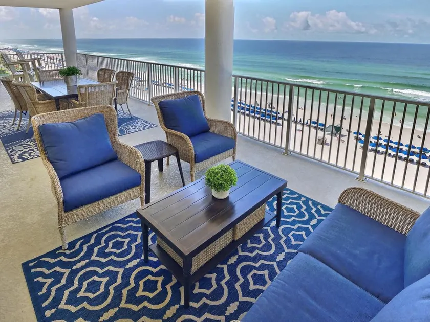 Updated luxury oceanfront - spacious sunset deck - Image 1