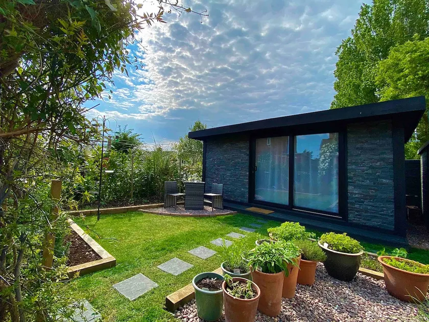 Garden Studio on the edge of the Cotswolds - Image 1