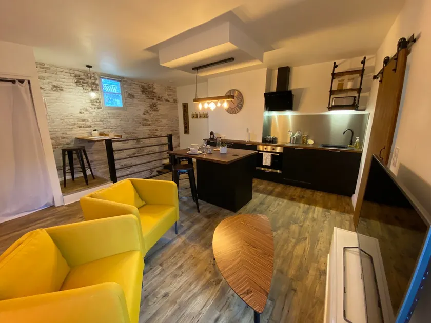 Luxury apartment in the heart of Libourne - Image 1