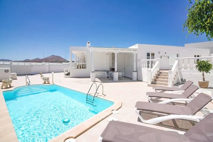 Villa Mariemne Lanzarote - Image 1