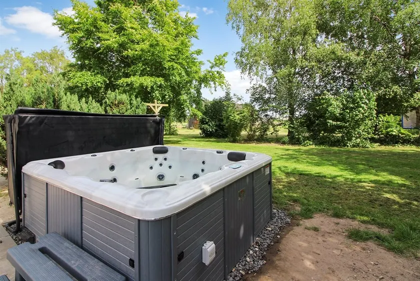 Luxury in Marielyst with swimming pool and SPA - Image 1