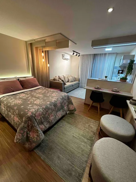 Loft Laura - Image 1
