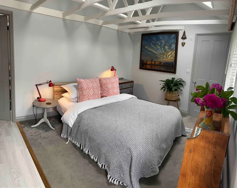 Peaceful Nook, log burner, garden, pet friendly. - Image 1