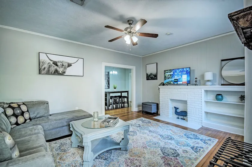 Great Apartment in Fondren - Unit 1 - Image 1
