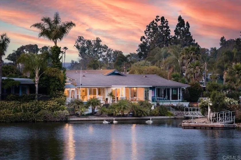Lake House 1475 San Diego on the lake - Image 1