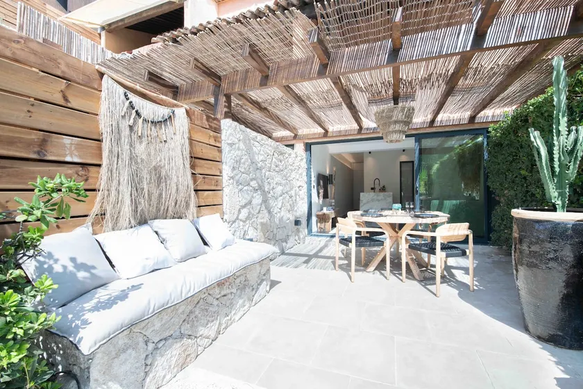 Gulf of St Tropez luxury suite 100 m from the beach - Image 1