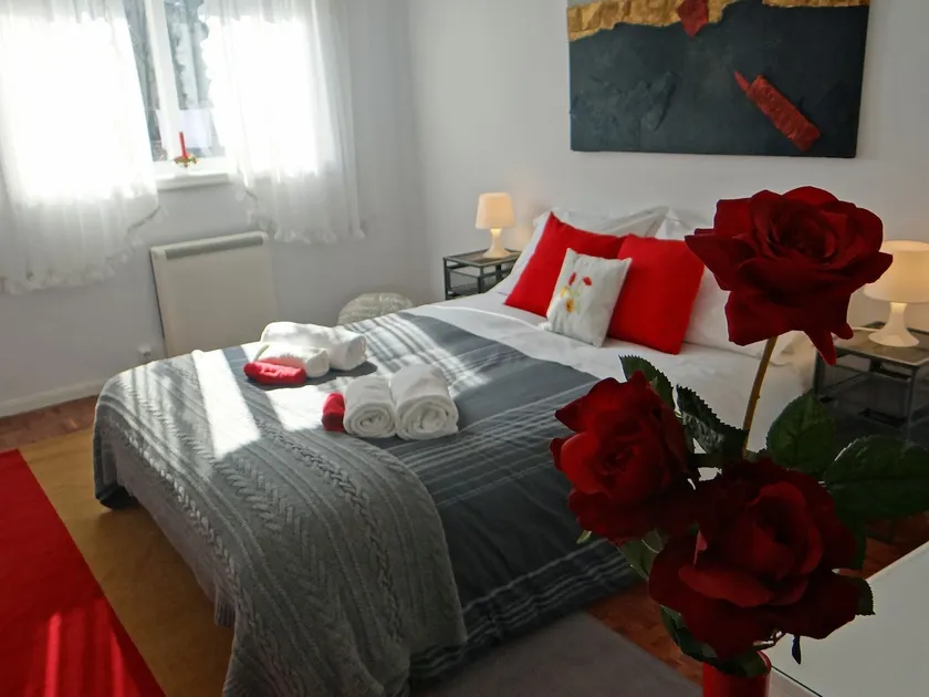 Meet Porto Apartment - Image 1