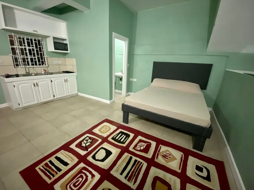 Best Affordable Accommodations. Studio 2 - Image 1