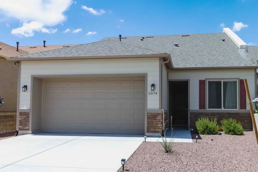 Gorgeous New Home In The Heart Of Prescott Valley - Image 1